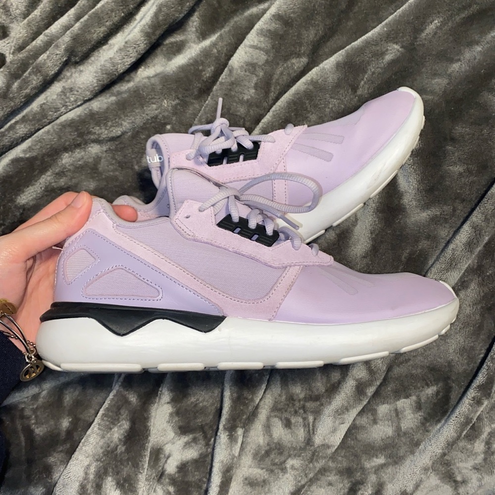 women’s adidas tubulars